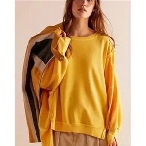 WE The Free Yellow Oversized Camden Sweatshirt Pullover Distressed Size Large